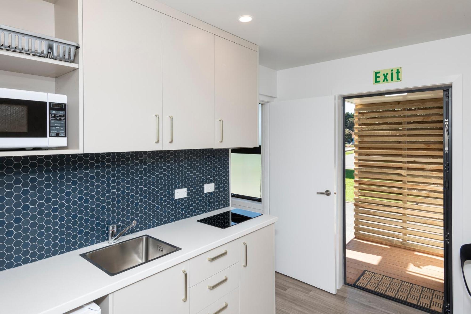 Waikanae Beach Top 10 Holiday Park Gisborne Esterno foto