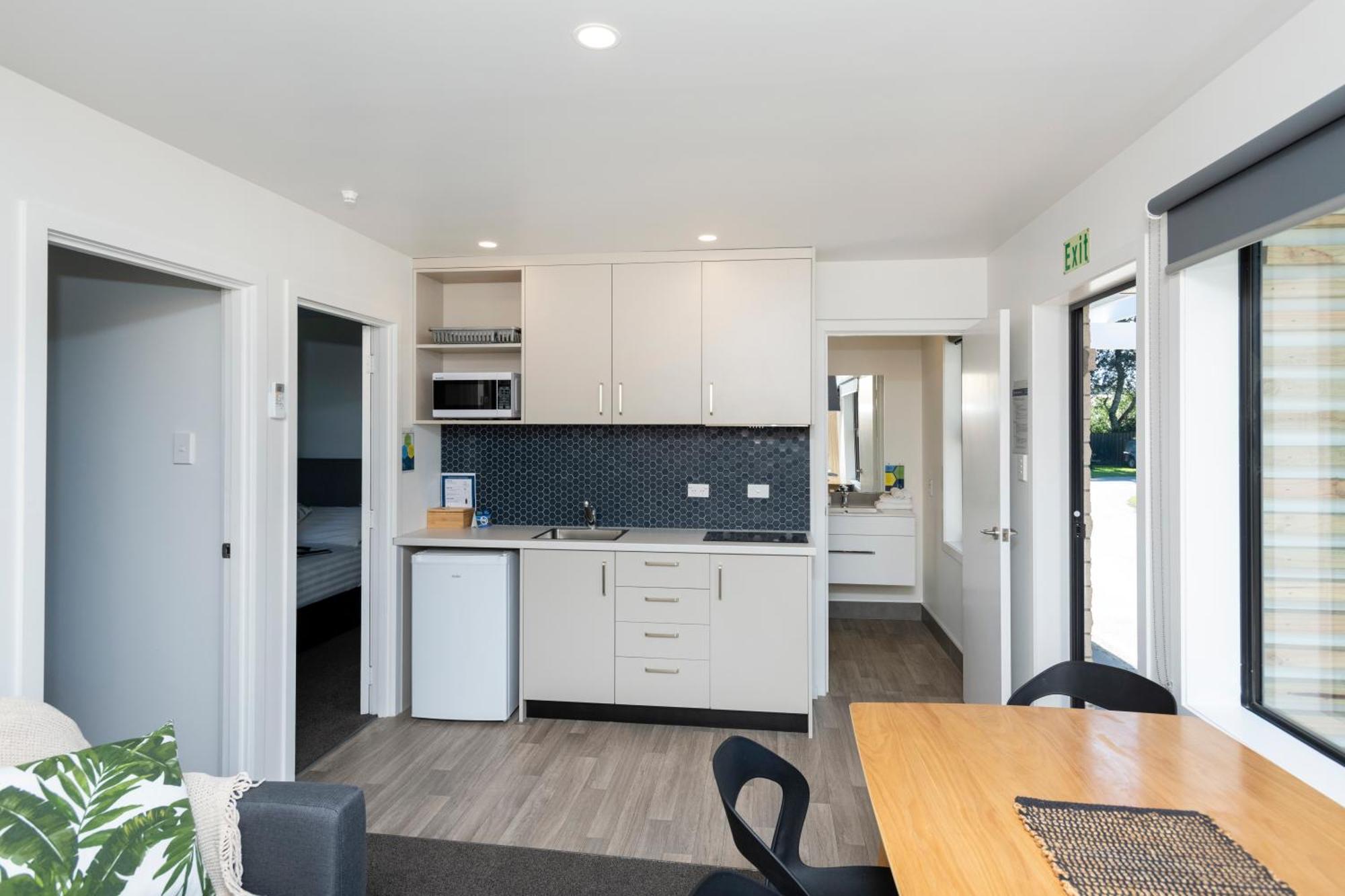 Waikanae Beach Top 10 Holiday Park Gisborne Esterno foto